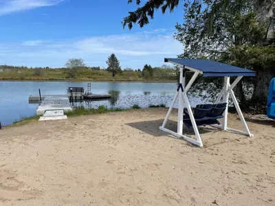 Lakefront Oasis | Private Lakefront Retreat with Resort-Style Amenities - image 36 of 60