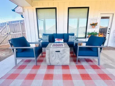 Grandview Farmhouse in the heart of Stillwater - image 35 of 50