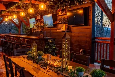 With enough outdoor seating for all your guests, everyone can enjoy a night outside!