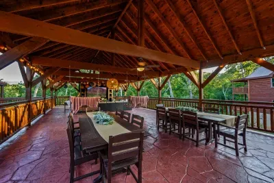 Plenty of Outdoor Seating in the Dining and Bar Areas for Everyone