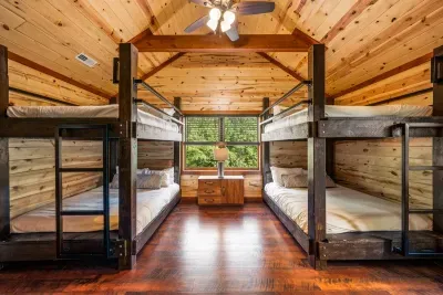 Another Double Queen Bunk Room with En Suite