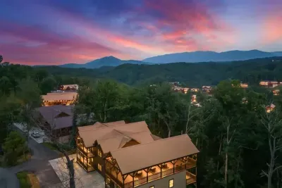 Stunning Mountain Views!