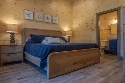 King bedroom #4 with en suite bathroom.