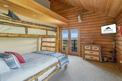 Mountain Haus: Hot Tub, Views & Ski Access - image 49 of 79