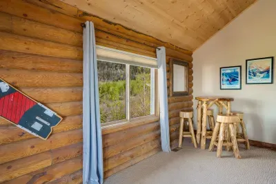 Mountain Haus: Hot Tub, Views & Ski Access - image 52 of 79