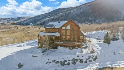 Experience Colorado's beauty right here at the Ski and Ride Mountain Haus!