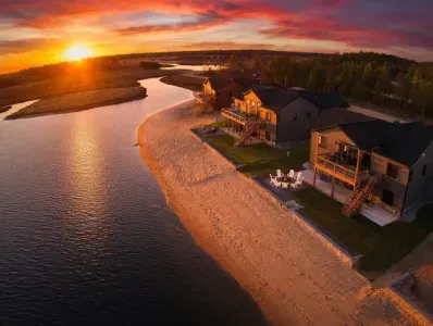 Sunset Shore - image 93 of 97