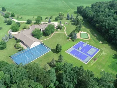 Grand Badger Resort