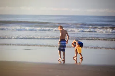 girl-and-boy-on-beach-north-myrtle-beach-south-c-2026-01-09-09-26-18-utc
