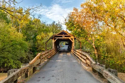 harrisburg-covered-bridge-in-tennessee-during-sunr-2026-01-11-11-11-09-utc