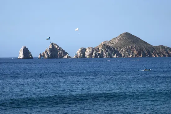 famous-rocks-at-cabo-san-lucas