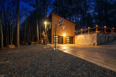 Dark Horse Loft