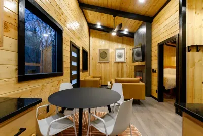 Dark Horse Loft - image 22 of 46