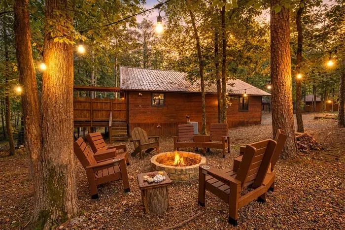 Sugar Bear Lodge - image 3 of 77