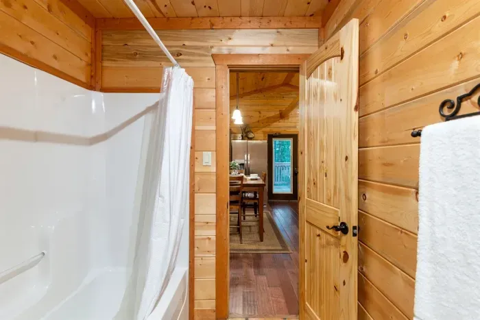 Sugar Bear Lodge - image 23 of 77