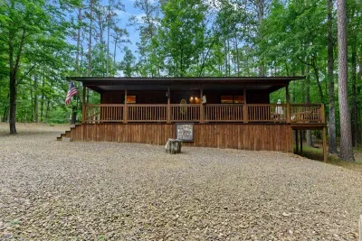 Sugar Bear Lodge - image 53 of 77