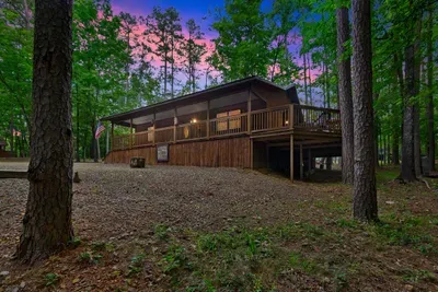 Sugar Bear Lodge