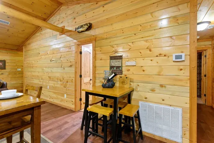 Sugar Bear Lodge - image 18 of 77