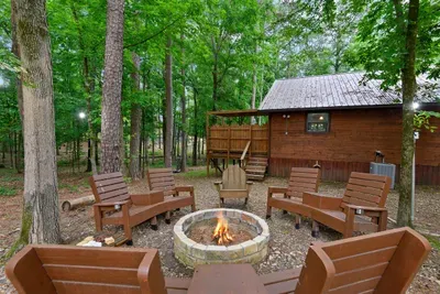 Sugar Bear Lodge - image 55 of 77