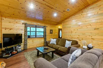 Sugar Bear Lodge