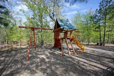 Creekside Crib