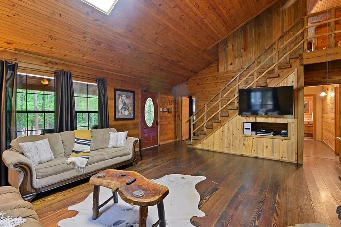 Mountain Bear Lodge - image 19 of 84