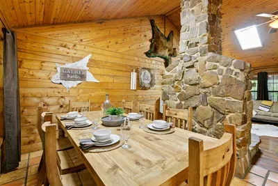 Mountain Bear Lodge - image 17 of 84