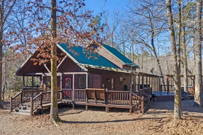 Star Creek Cabin - image 5 of 36