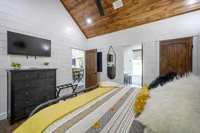 King Suite #2