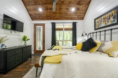 King Suite #1