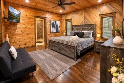 Conifer Crossing Lodge - image 24 of 85