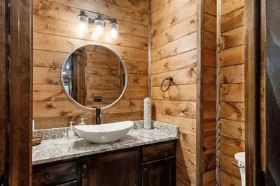 Conifer Crossing Lodge - image 22 of 35