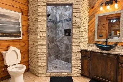 Conifer Crossing Lodge - image 44 of 85