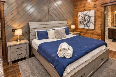 Conifer Crossing Lodge - image 40 of 85