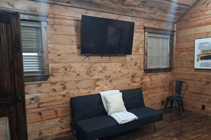 Conifer Crossing Lodge - image 17 of 35