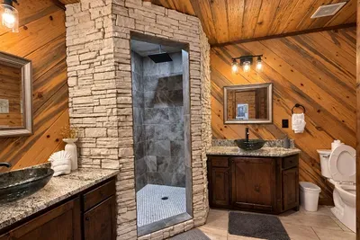 Conifer Crossing Lodge - image 67 of 85