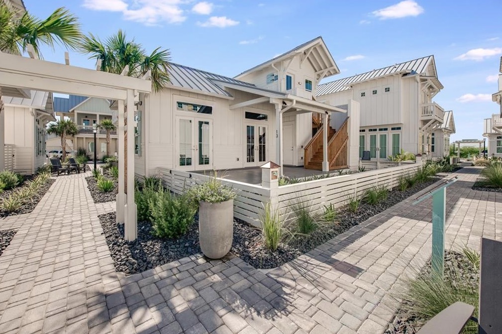 Screenshot+2024-11-06+at+9.29.24 AM copy