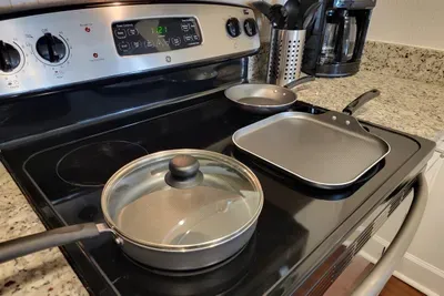 Pancake griddle and pans