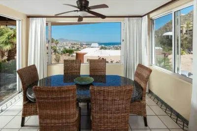 Villa Mariposa - Pedregal - image 5 of 32