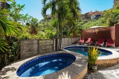 Villa Mariposa - Pedregal - image 9 of 32