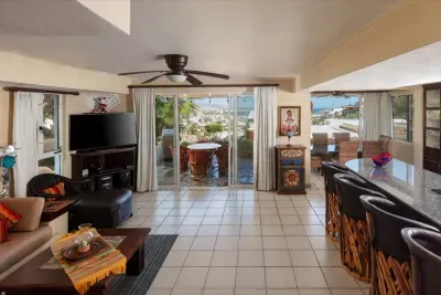 Villa Mariposa - Pedregal - image 18 of 32