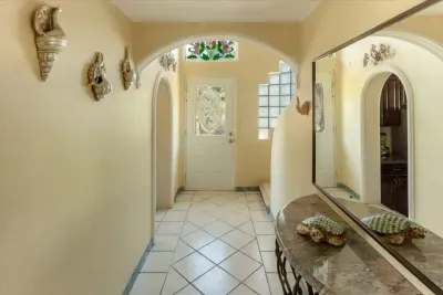 Villa Mariposa - Pedregal - image 26 of 32