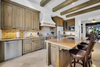 Kitchen area