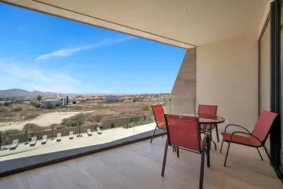 Arch views, 2 pools, 2 Jacuzzis, Gym, 3 King Beds - image 27 of 39