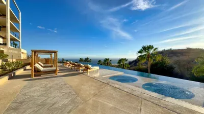 Peninsula Pool (1)