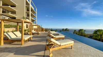 Peninsula Pool (3)