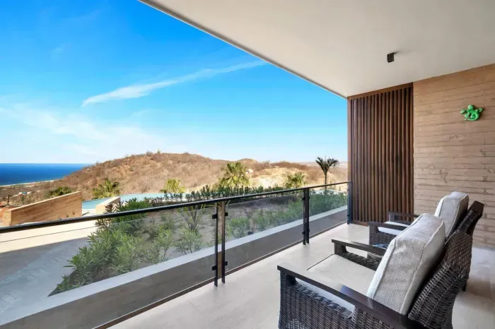 Endless pacific views