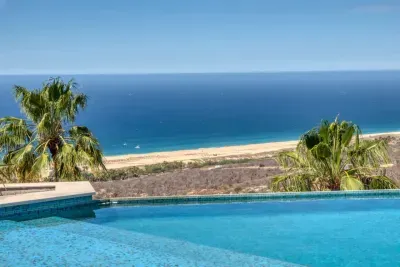 Heated Infinity Pool