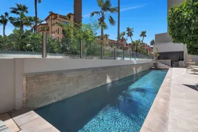 Lap pool