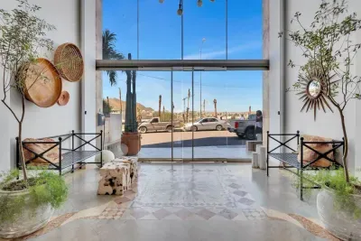 Front entry with keypad